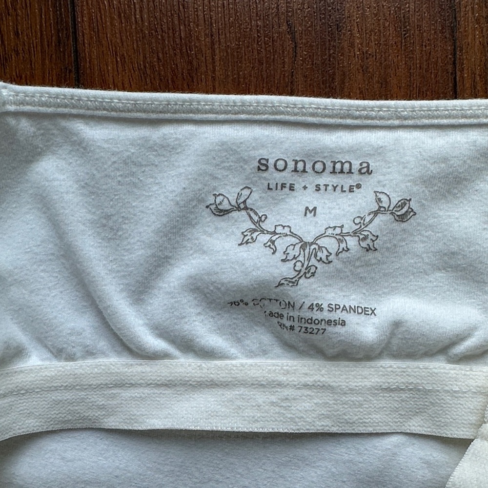 🪷🪷EUC Sonoma Women’s White Spaghetti Strap Camisole Top🪷🪷 - Picture 9 of 11